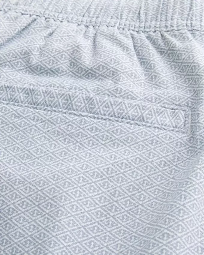 Pantaloni scurți din amestec de in deasupra genunchiului Pantaloni scurți din amestec de in deasupra genunchiului