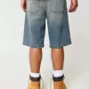 Pantaloni scurți din denim cu spalare medie Taz Graphic