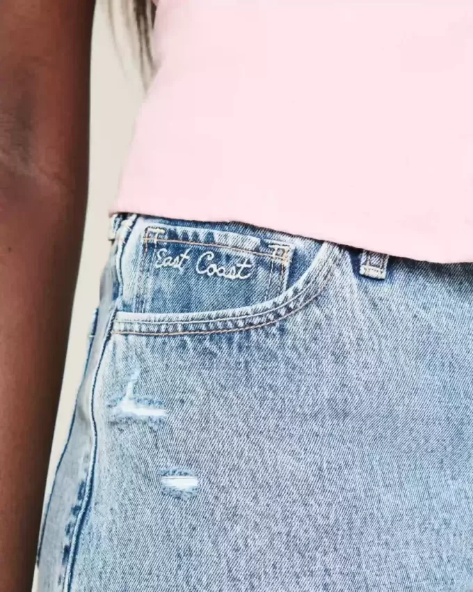Pantaloni scurți din denim largi, cu talie mare, spalare medie, 5 inchi Pantaloni scurți din denim largi, cu talie mare, spalare medie, 5 inchi