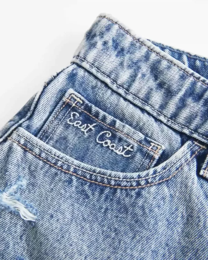 Pantaloni scurți din denim largi, cu talie mare, spalare medie, 5 inchi Pantaloni scurți din denim largi, cu talie mare, spalare medie, 5 inchi