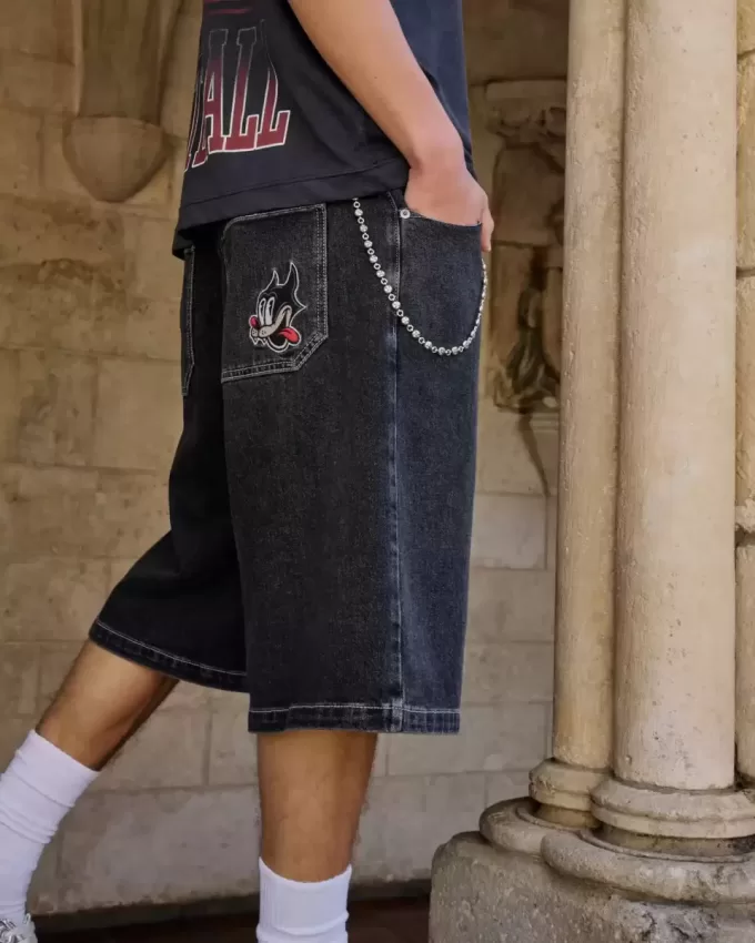 Pantaloni scurți din denim super baggy cu grafică Black Cat, spălat