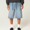 Pantaloni scurți din denim super baggy cu spălare medie Pantaloni scurți din denim super baggy cu spălare medie