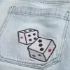 Pantaloni scurți din denim super largi cu grafic Dice Light Wash