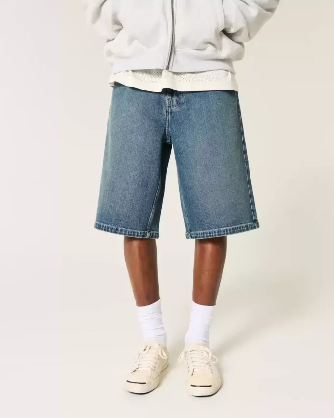 Pantaloni scurți din denim super largi, cu spalare închisă sub genunchi