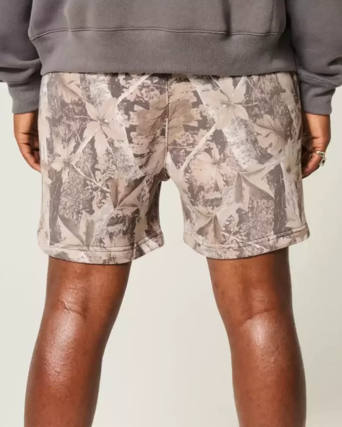 Pantaloni scurți din lână camuflat la jumătatea coapsei Pantaloni scurți din lână camuflat la jumătatea coapsei