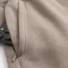 Pantaloni scurți din lână la jumătatea coapsei Pantaloni scurți din lână la jumătatea coapsei