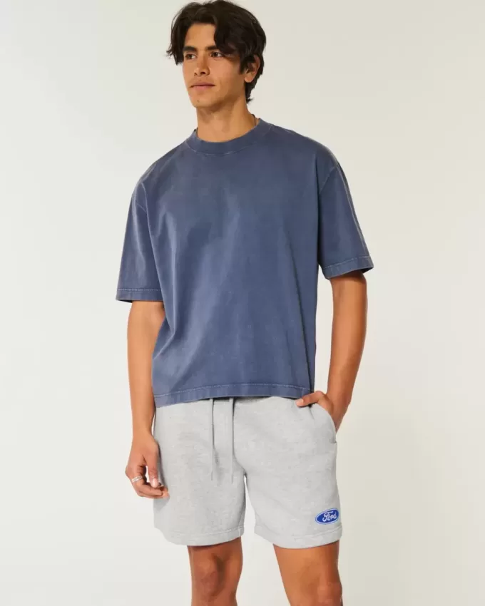 Pantaloni scurți Ford Graphic Hollister Feel Good Fleece la mijlocul coapsei