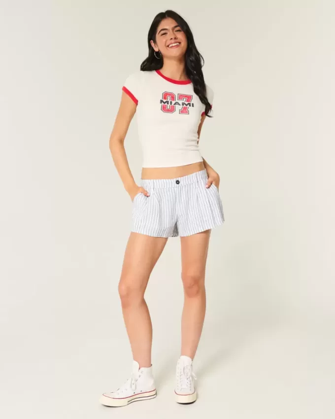 Pantaloni scurți Hollister Livvy cu talie joasă din amestec de in Pantaloni scurți Hollister Livvy cu talie joasă din amestec de in