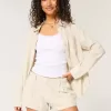 Pantaloni scurți Hollister Livvy, cu talie joasă, din amestec de in, 3″ Pantaloni scurți Hollister Livvy, cu talie joasă, din amestec de in, 3″