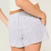 Pantaloni scurți Hollister Livvy cu talie joasă din amestec de in Pantaloni scurți Hollister Livvy cu talie joasă din amestec de in