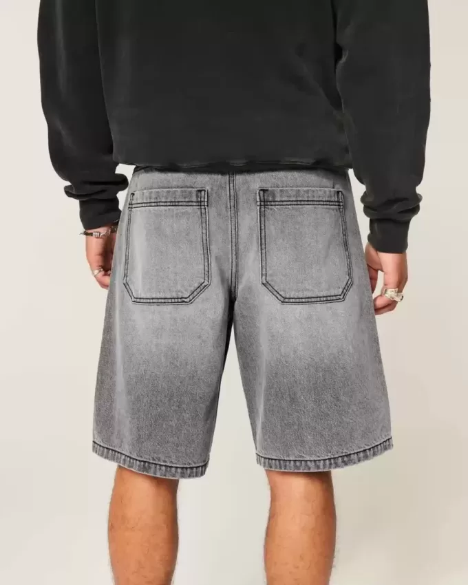 Pantaloni scurți largi din denim Pantaloni scurți largi din denim