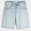 Pantaloni scurți largi din denim cu broderie cu lanț Pantaloni scurți largi din denim cu broderie cu lanț