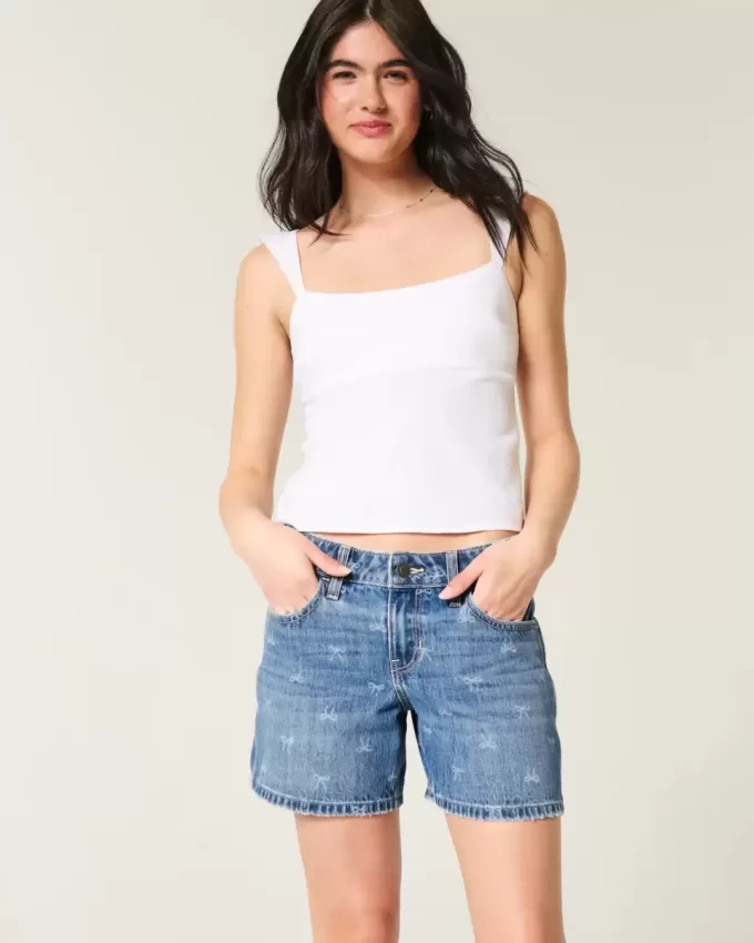 Pantaloni scurți largi din denim cu talie joasă Pantaloni scurți largi din denim cu talie joasă