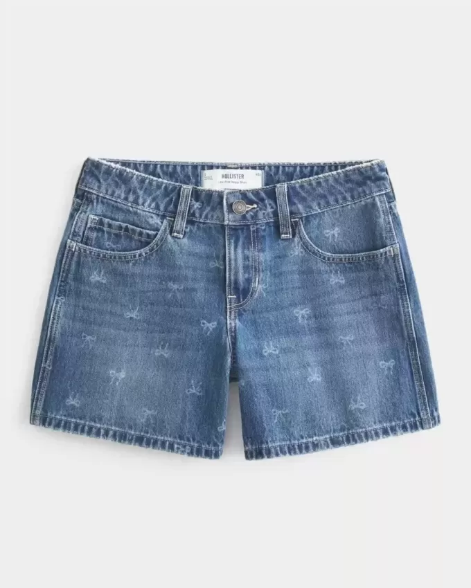 Pantaloni scurți largi din denim cu talie joasă Pantaloni scurți largi din denim cu talie joasă