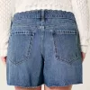 Pantaloni scurți largi din denim, cu talie joasă, spalat la culoare închisă, 5″ Pantaloni scurți largi din denim, cu talie joasă, spalat la culoare închisă, 5″