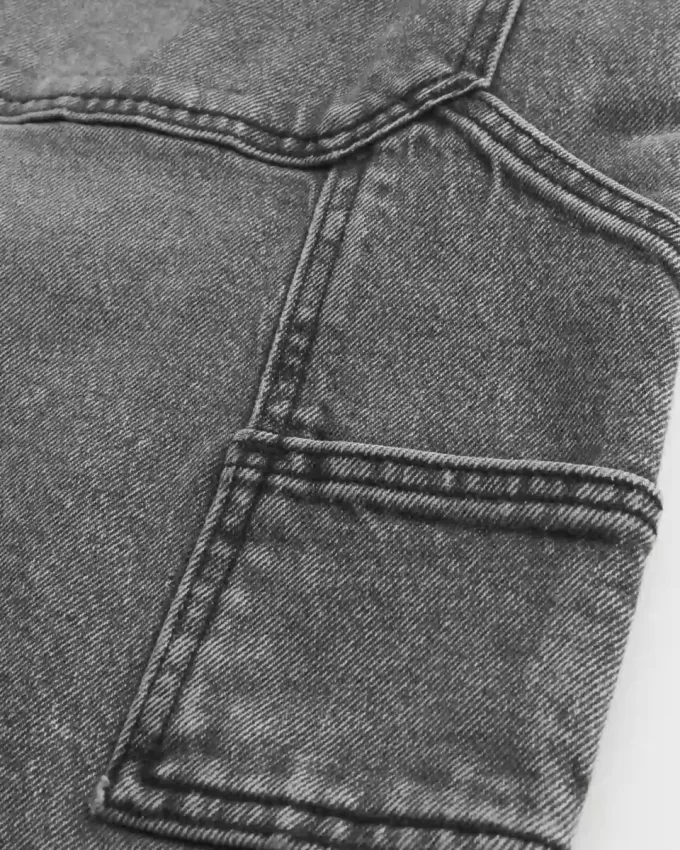 Pantaloni scurți largi din denim negru spalat