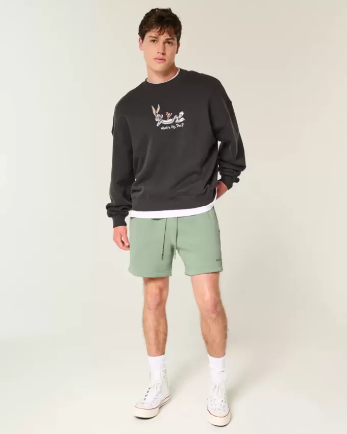 Pantaloni scurți lângi din lână la jumătatea coapsei Pantaloni scurți lângi din lână la jumătatea coapsei