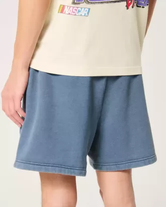 Pantaloni scurți lângi din lână la jumătatea coapsei