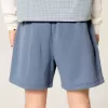 Pantaloni scurți lângi din lână la jumătatea coapsei Pantaloni scurți lângi din lână la jumătatea coapsei
