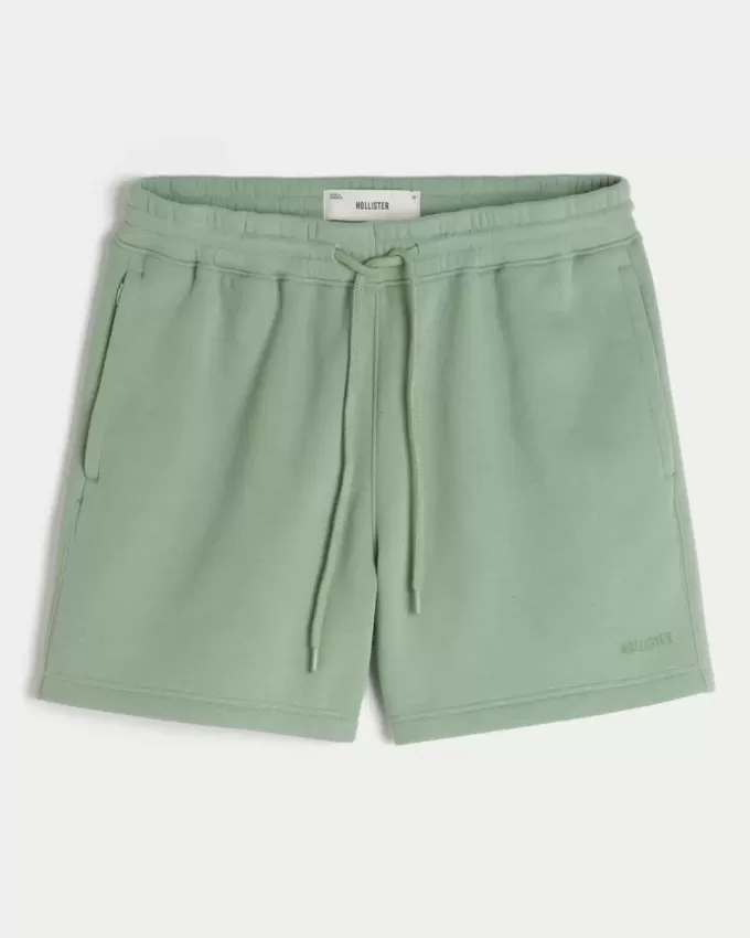 Pantaloni scurți lângi din lână la jumătatea coapsei Pantaloni scurți lângi din lână la jumătatea coapsei