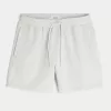 Pantaloni scurți lângi din lână la jumătatea coapsei Pantaloni scurți lângi din lână la jumătatea coapsei