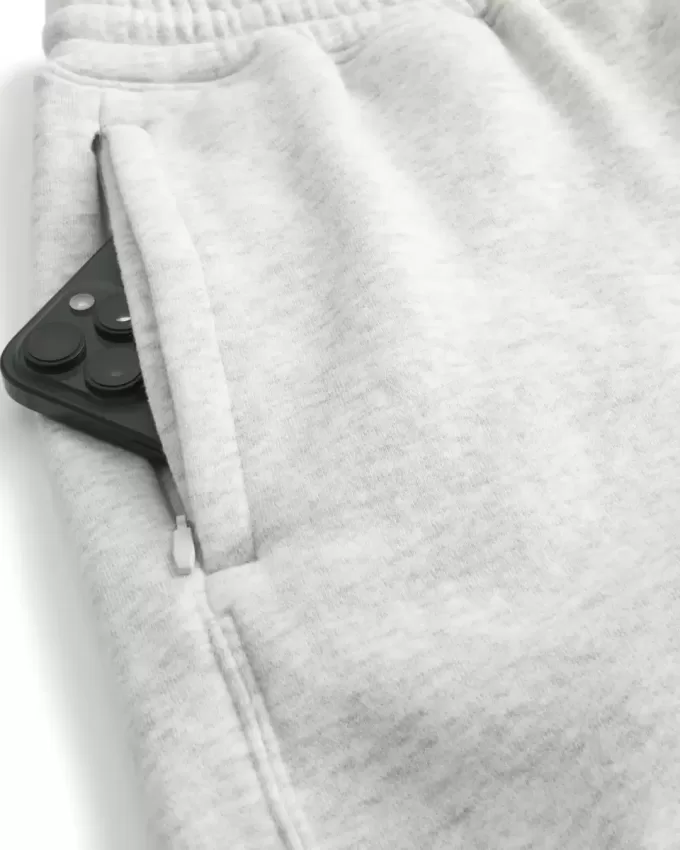 Pantaloni scurți lângi din lână la jumătatea coapsei Pantaloni scurți lângi din lână la jumătatea coapsei