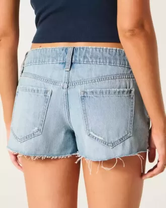 Pantaloni scurți mini din denim cu talie joasă, rupte, cu spalare medie