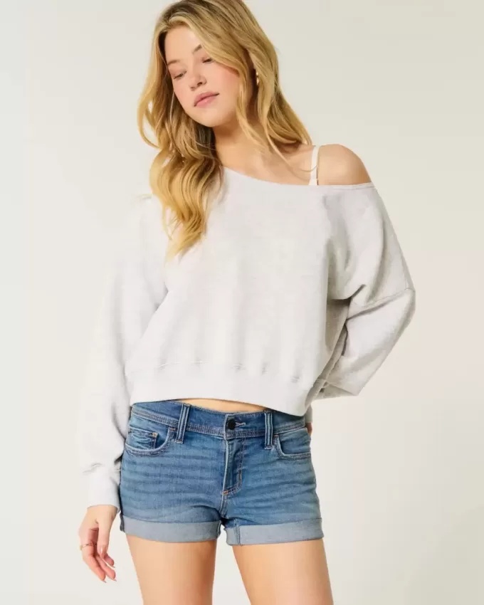 Pantaloni scurti din denim cu talie joasă, cu spalare medie Pantaloni scurti din denim cu talie joasă, cu spalare medie