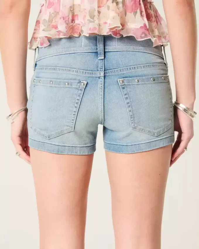 Pantaloni scurti din denim cu talie joasă, cu spalare medie Pantaloni scurti din denim cu talie joasă, cu spalare medie