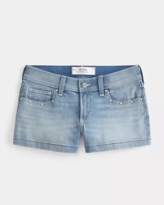Pantaloni scurti din denim cu talie joasă, cu spalare medie Pantaloni scurti din denim cu talie joasă, cu spalare medie