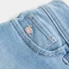Pantaloni scurti din denim cu talie joasă, cu spalare ușoară, brodate florale Pantaloni scurti din denim cu talie joasă, cu spalare ușoară, brodate florale