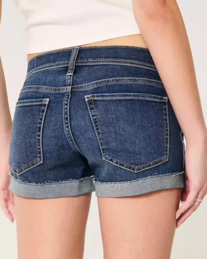 Pantaloni scurti din denim cu talie joasă, rupte, spalate întunecat Pantaloni scurti din denim cu talie joasă, rupte, spalate întunecat