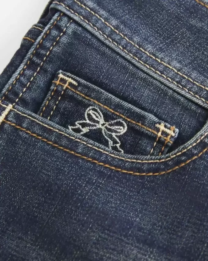 Pantaloni scurti din denim, cu talie joasă, spalat la culoare închisă Pantaloni scurti din denim, cu talie joasă, spalat la culoare închisă
