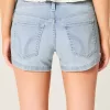 Pantaloni scurti din denim, cu talie joasă, spălat ușor Pantaloni scurti din denim, cu talie joasă, spălat ușor