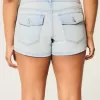 Pantaloni scurti din denim, cu talie joasă, spălat ușor Pantaloni scurti din denim, cu talie joasă, spălat ușor