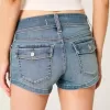 Pantaloni scurti din denim, cu talie joasă, spălat ușor Pantaloni scurti din denim, cu talie joasă, spălat ușor