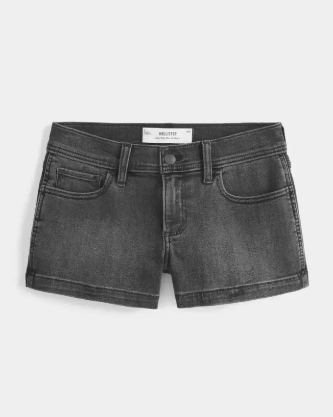 Pantaloni scurti din denim negru spalat cu talie joasa Pantaloni scurti din denim negru spalat cu talie joasa
