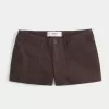 Pantaloni scurti din twill cu talie joasă Pantaloni scurti din twill cu talie joasă