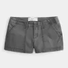Pantaloni scurti din twill cu talie joasă Pantaloni scurti din twill cu talie joasă