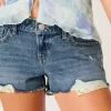 Pantaloni scurti mini din denim cu talie joasă învechită Pantaloni scurti mini din denim cu talie joasă învechită