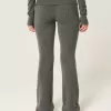 Pantaloni tip cizme cu talie pliabilă din tricot Gilly Hicks Pantaloni tip cizme cu talie pliabilă din tricot Gilly Hicks