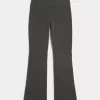 Pantaloni tip cizme cu talie pliabilă din tricot Gilly Hicks Pantaloni tip cizme cu talie pliabilă din tricot Gilly Hicks