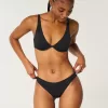Parte de jos de bikini cu nervuri