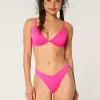 Partea de jos de bikini cu nervură, cu picioare înalte, talie în V Partea de jos de bikini cu nervură, cu picioare înalte, talie în V