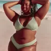 Partea de jos de bikini cu picior înalt cu nervură Partea de jos de bikini cu picior înalt cu nervură