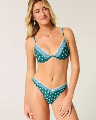Partea de jos de bikini cu talie în V, cu picioare înalte