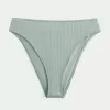 Partea de jos de bikini curbat cu picioare înalte și talie înaltă, cu nervuri Partea de jos de bikini curbat cu picioare înalte și talie înaltă, cu nervuri
