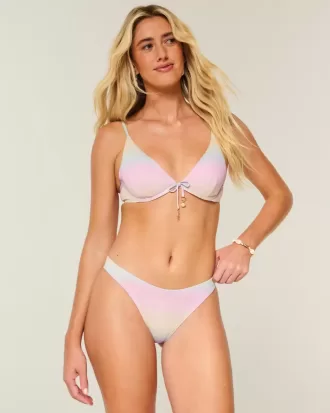 Partea de jos de bikini strălucitoare cu picioare înalte Partea de jos de bikini strălucitoare cu picioare înalte