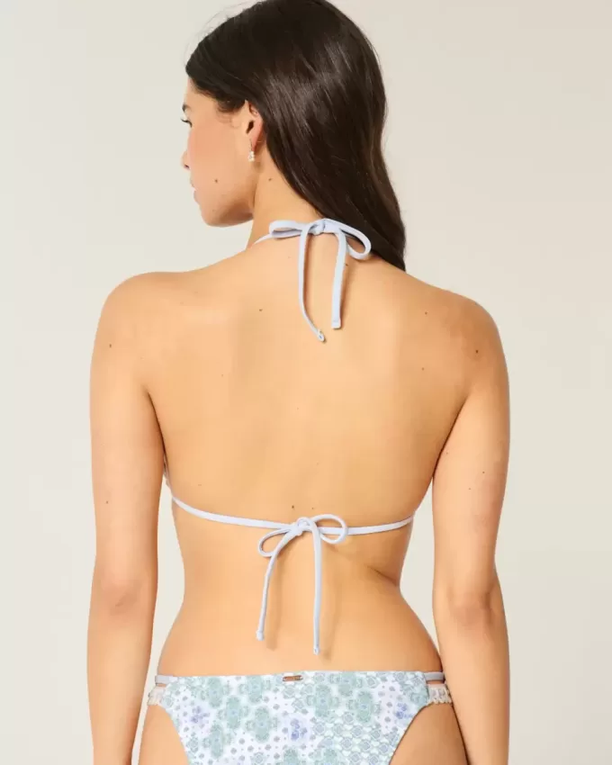 Partea de sus de bikini triunghi cu tricot în stil croșetat Partea de sus de bikini triunghi cu tricot în stil croșetat