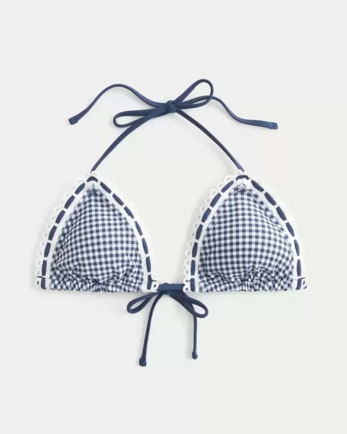 Partea de sus de bikini triunghi cu tricot în stil croșetat Partea de sus de bikini triunghi cu tricot în stil croșetat